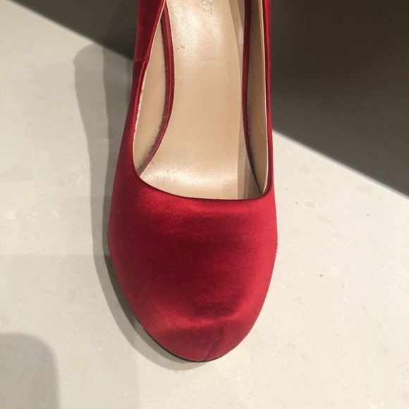 Beautiful High Heels - Picture 4 of 6